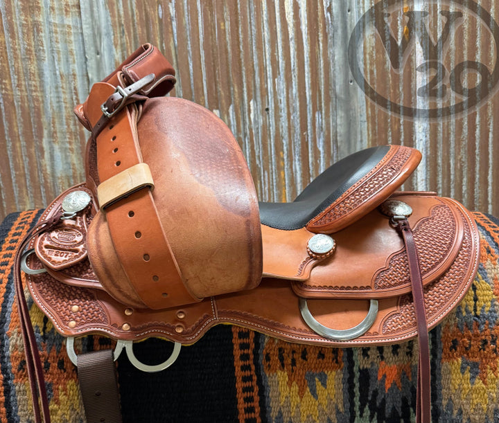 West 20 Custom Chestnut Round Skirt Trail Saddle by RW Bowman Western Saddle