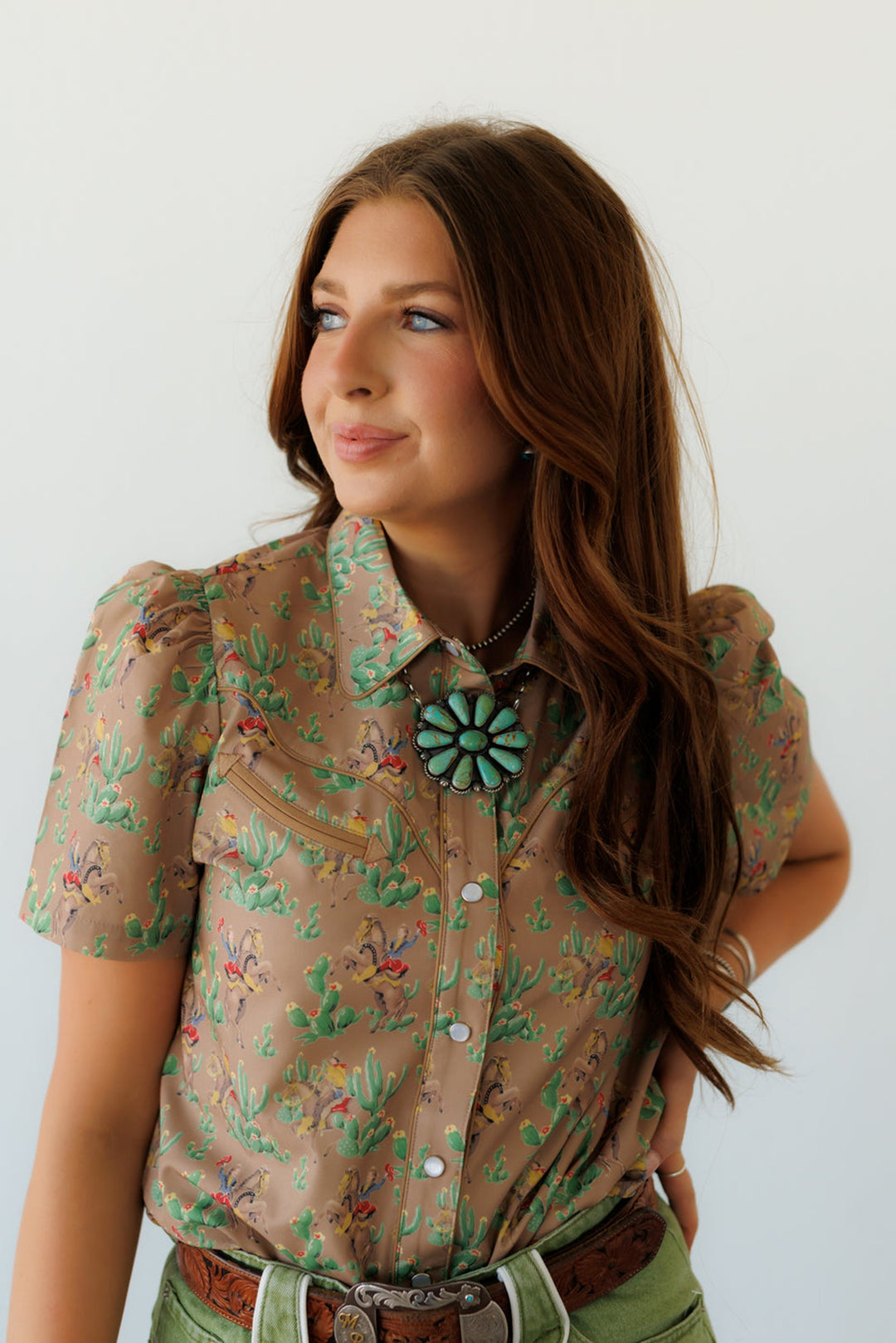 Howdy Hanny Women's Retro Cactus Peral Snap Shirt