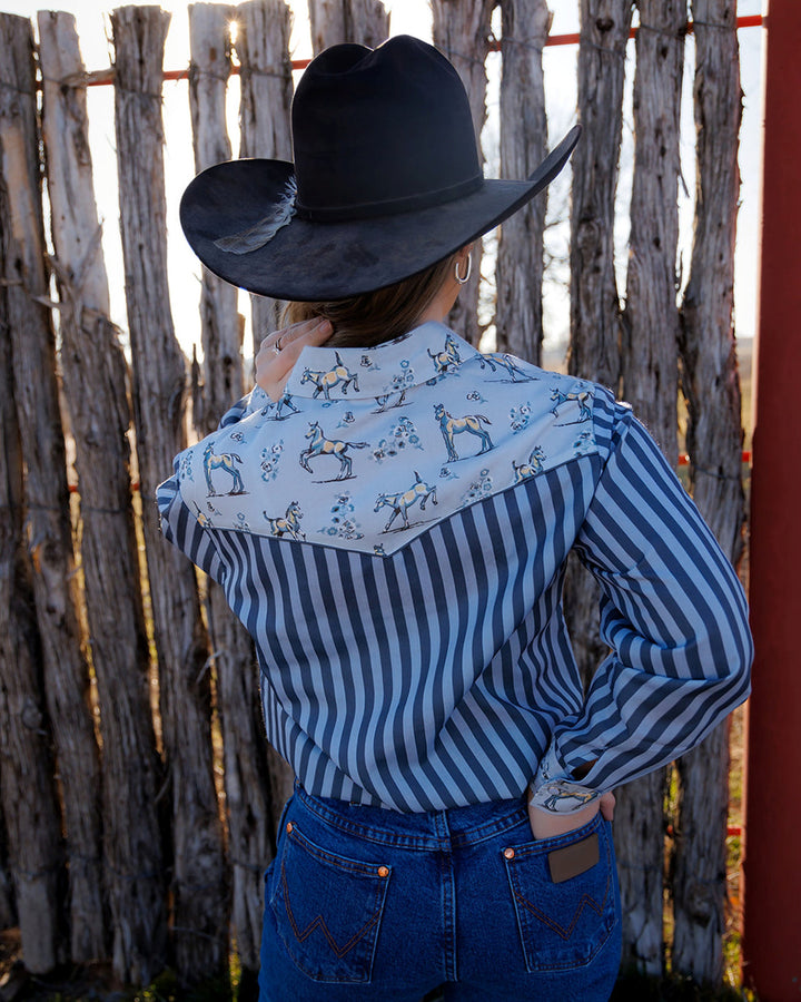 Howdy Hanny Women's Blue Foal Floral Pearl Snap Shirt