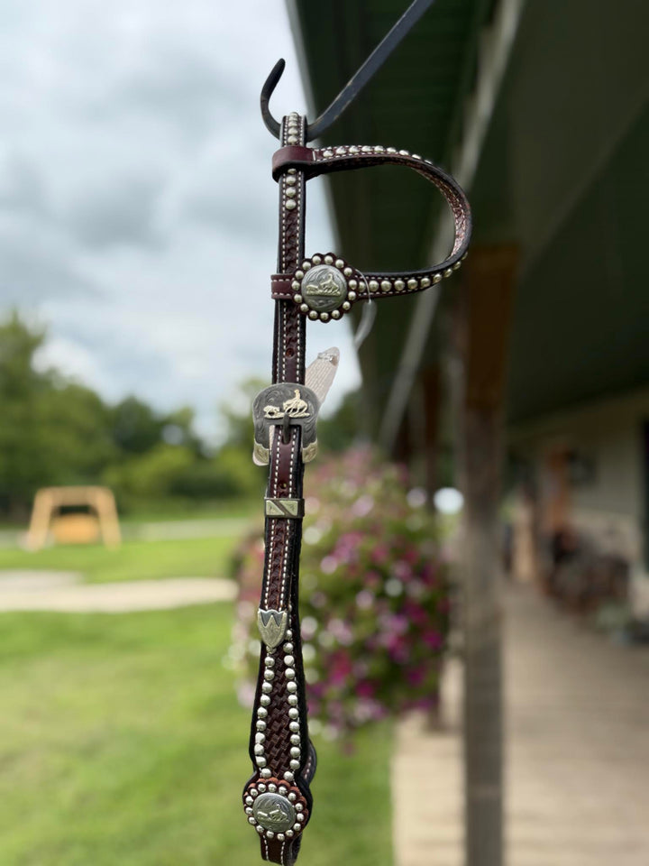 Cowperson Tack Dark Oiled Dotted One Ear Headstall-Cutting Horse Buckle and Concho Set