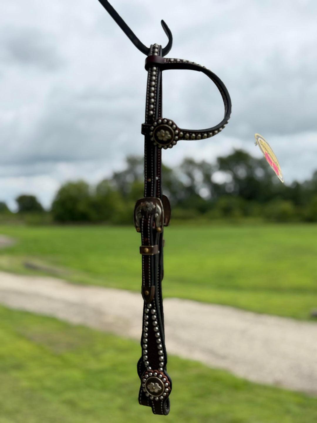 Cowperson Tack Dark Oiled One Ear Headstall-Floral Star Concho