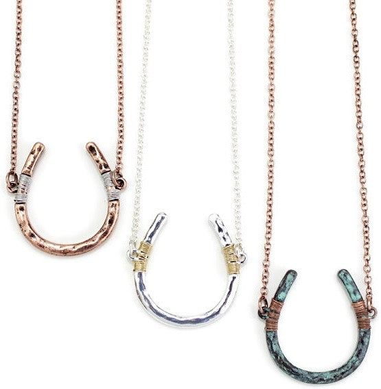WYO-Horse Wire Wrapped Horseshoe Necklace