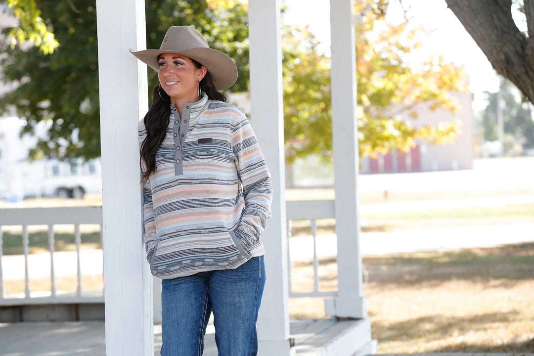 Cinch Women's Gray and Peach Polar Fleece Pullover