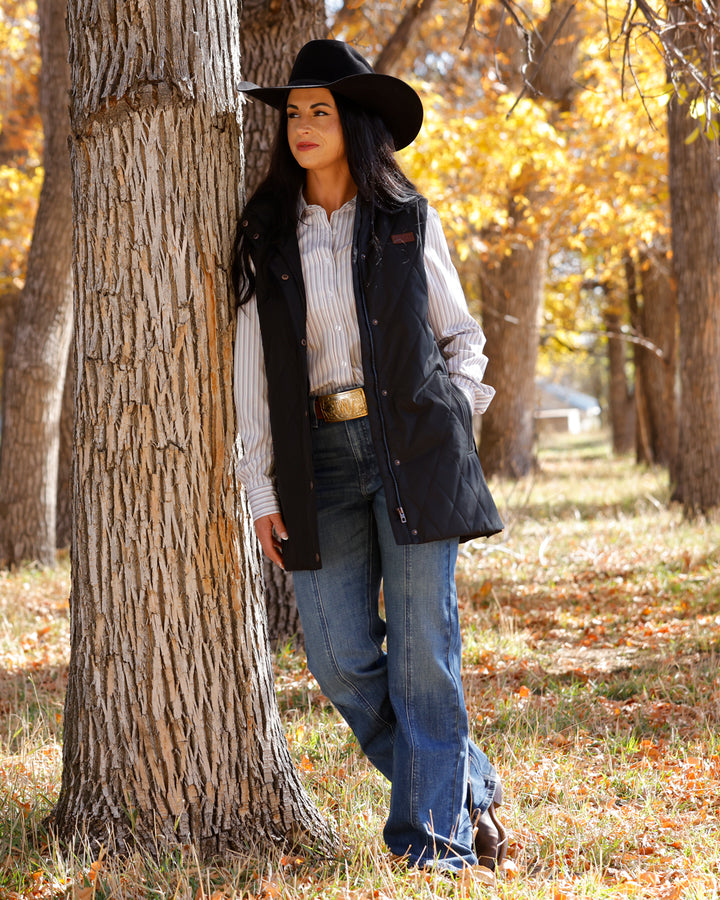 Cinch Women's Black Barn Vest