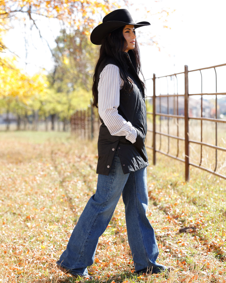Cinch Women's Black Barn Vest