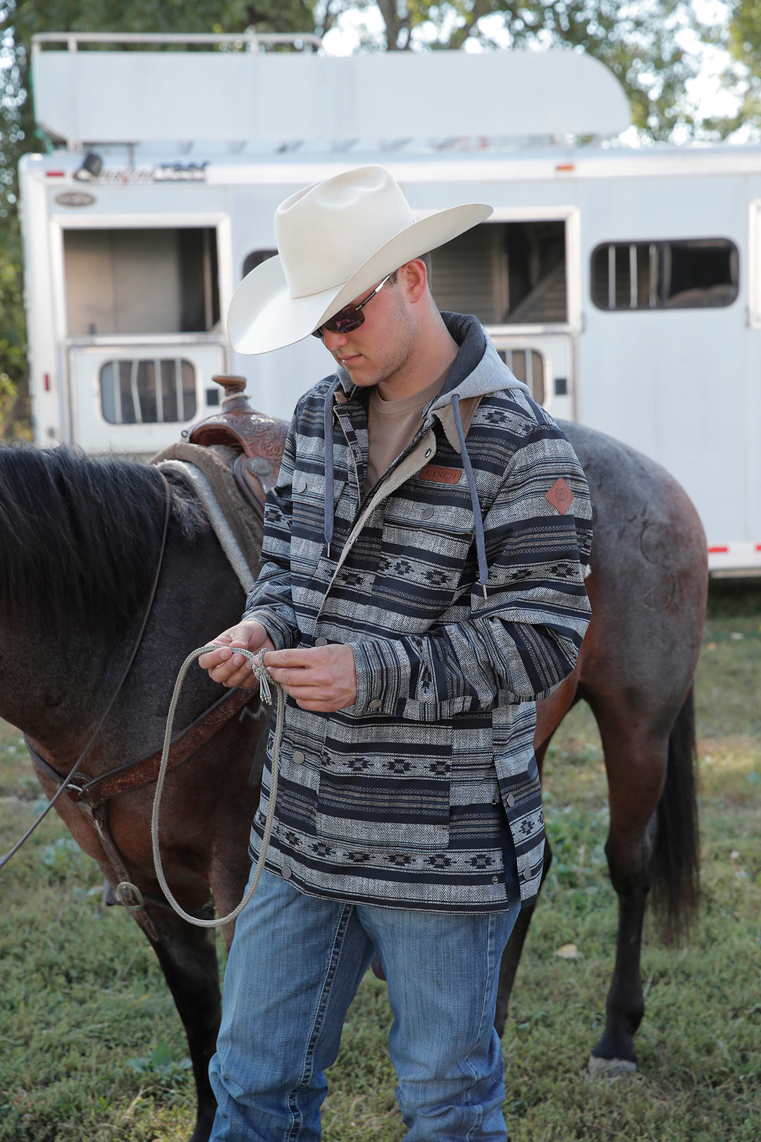 Cinch Men's Black and Gray Barn Coat