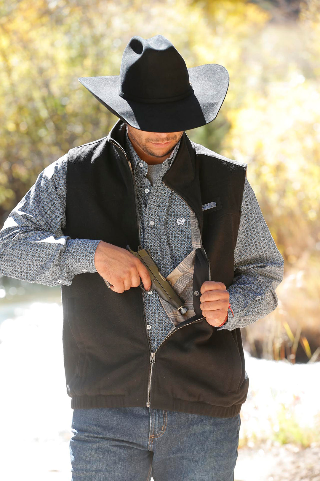 Cinch Men's Black Concealed Carry Western Vest – West 20 Saddle Co Cinch Men's Black Concealed Carry Western Vest – West 20 Saddle Co