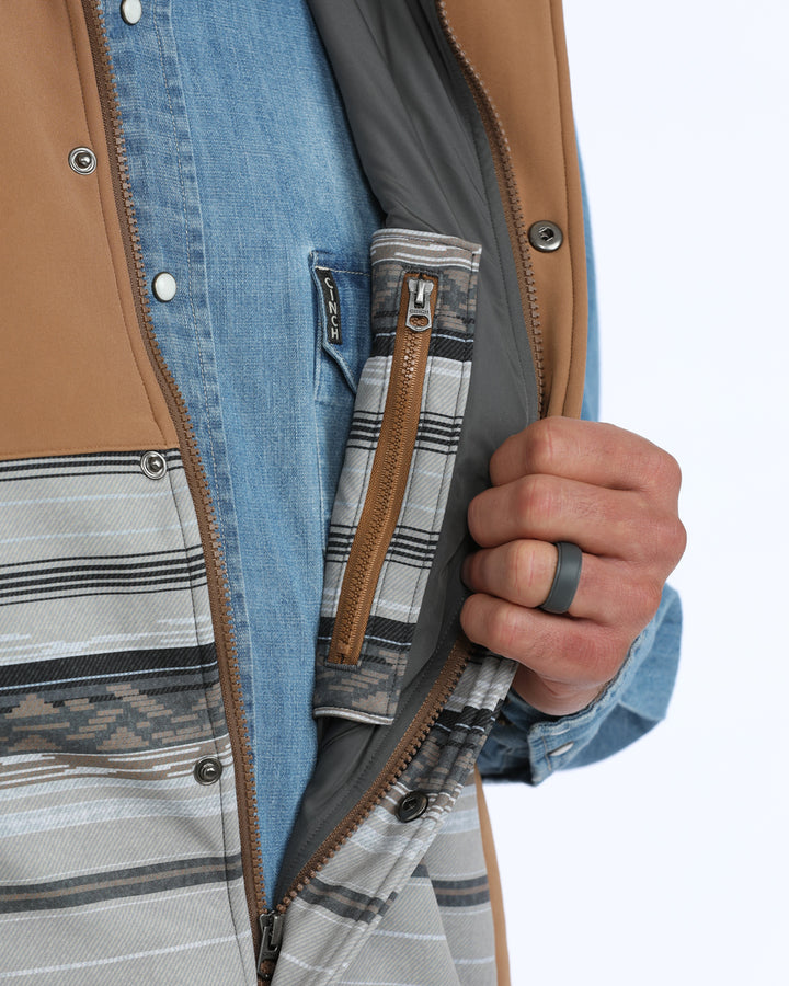 Cinch Men's Tan and Grey Striped Bonded Vest