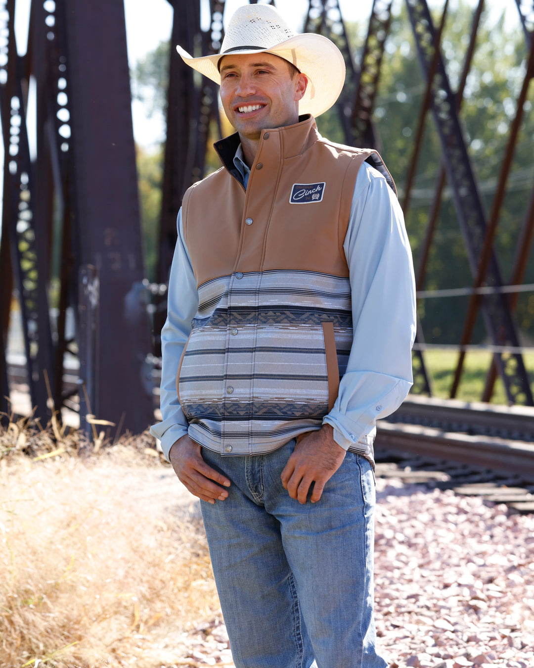 Cinch Men's Tan and Grey Striped Bonded Vest