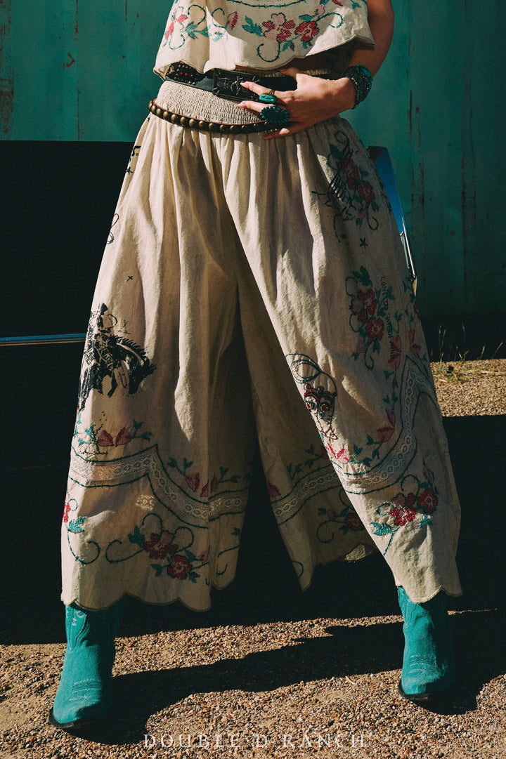 Double D Ranchwear Baby's Breath Roadside Relics Pant