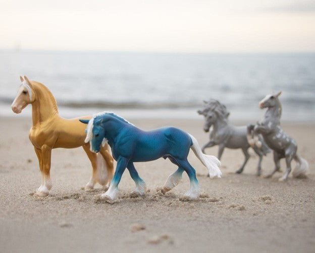Breyer 75th Anniversary Brilliance Gift Set