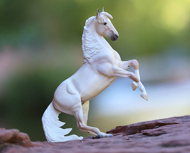 Breyer 30th Anniversary Horse Cloud