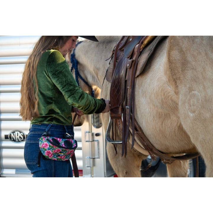 Schulz Equine Turquoise Floral Beat Bag