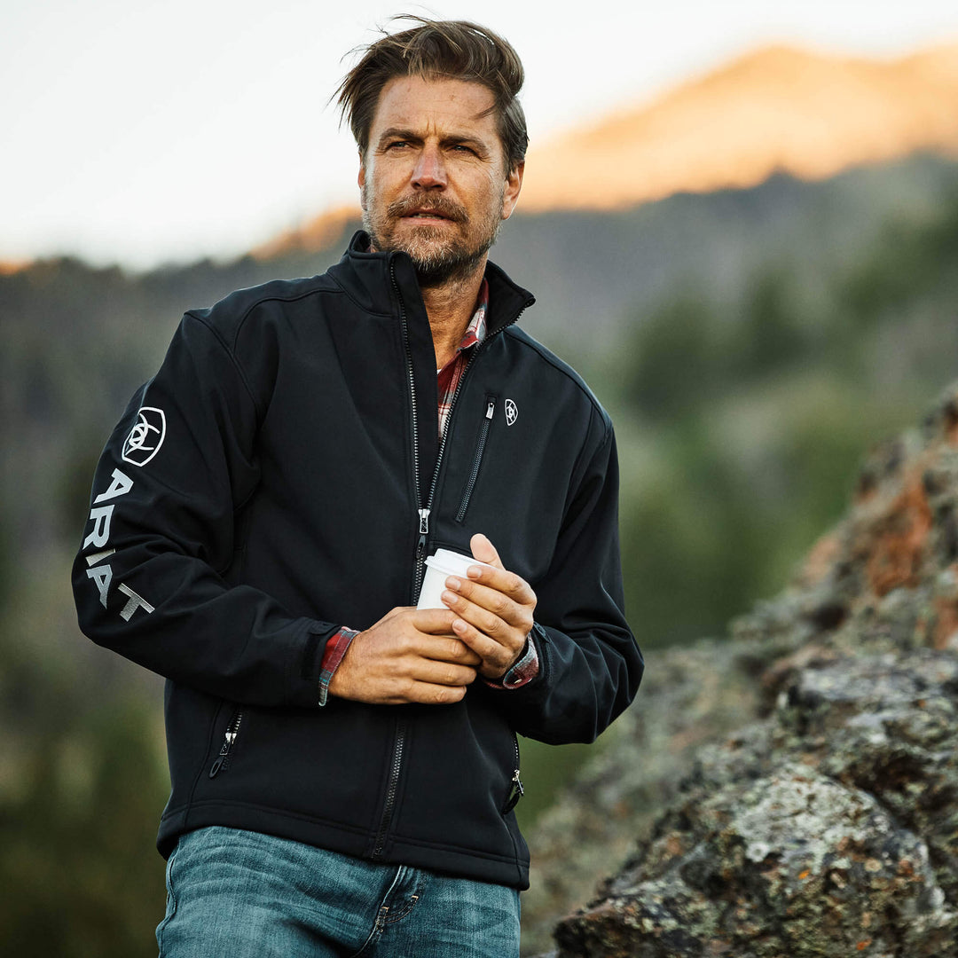 Ariat Logo 2.0 Softshell Jacket - Men's Coats & Jackets in White Ariat Logo 2.0 Softshell Jacket - Men's Coats & Jackets in White
