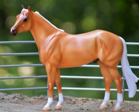 Breyer The Ideal Series Horse-Palomino