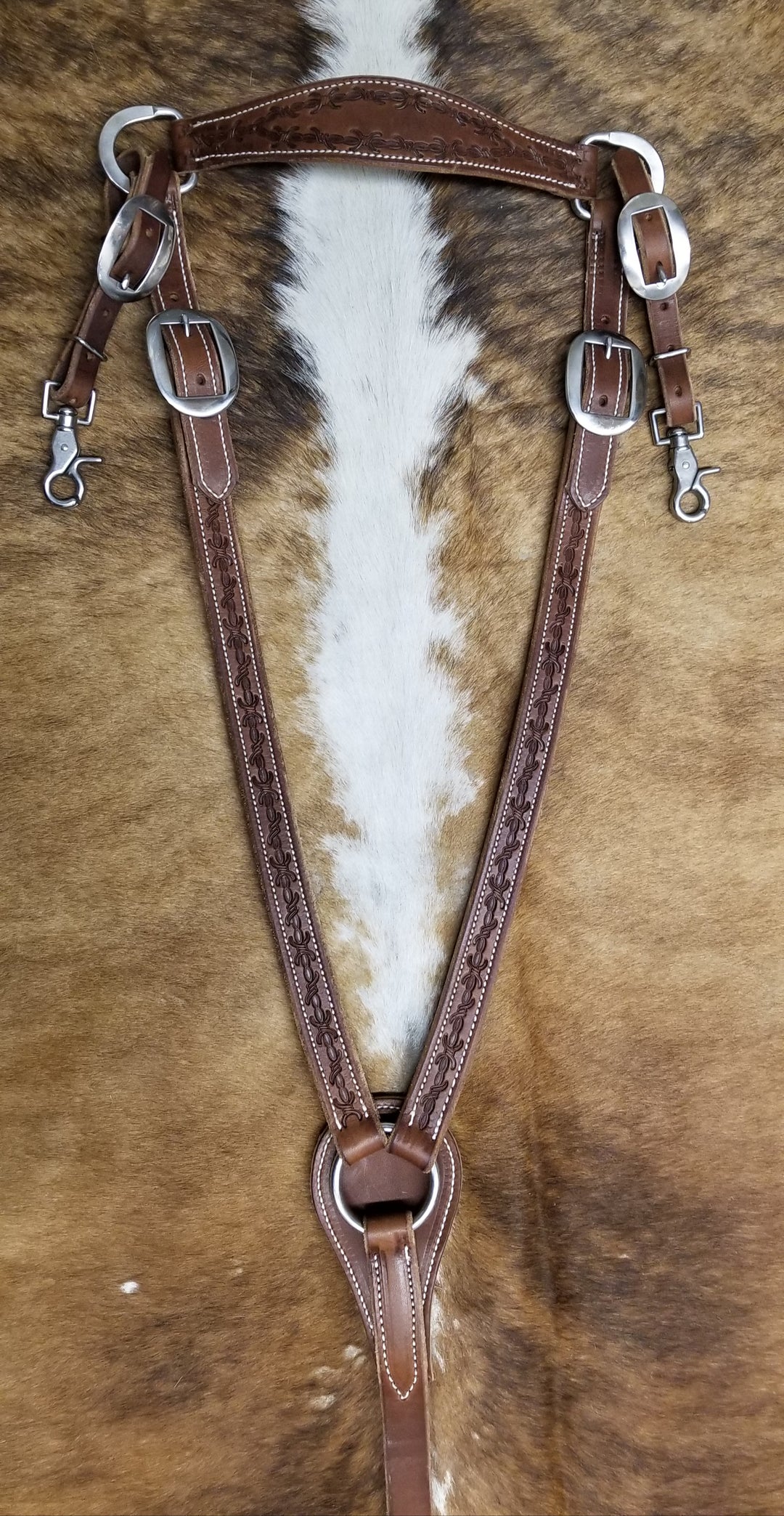 Custom West 20 Barbed Wire Breast Collar
