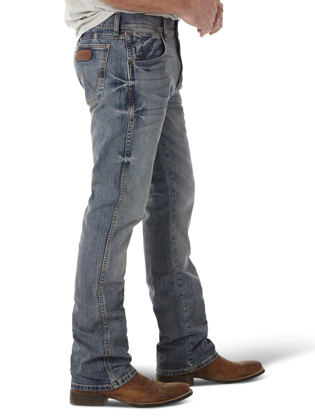 Wrangler Men's Retro Greeley Slim Fit Bootcut Jean