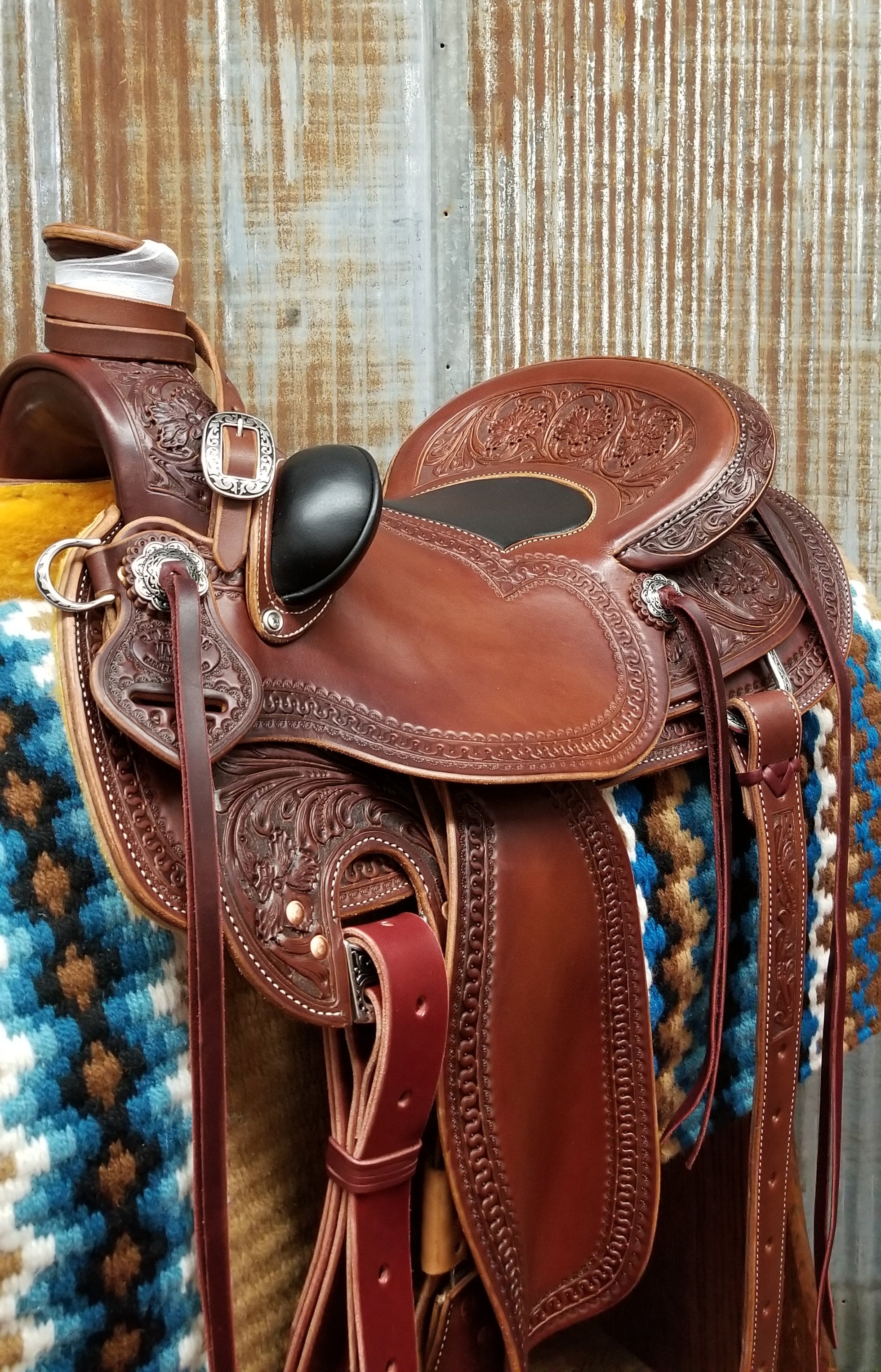 West 20 Exclusive B-Light Silver Saddle By RW Bowman – West 20