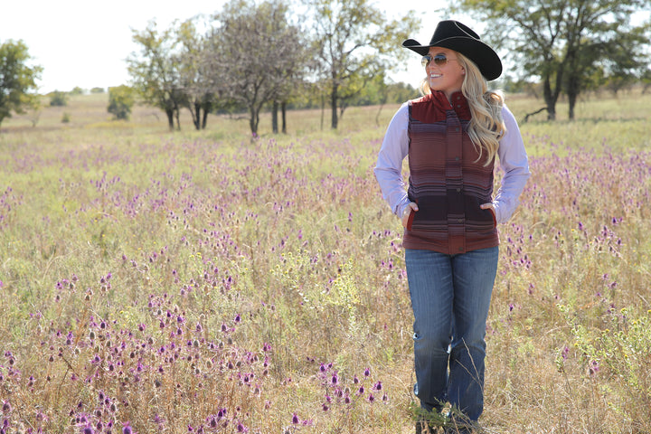 Cinch Women's Red Twill Quilted Vest