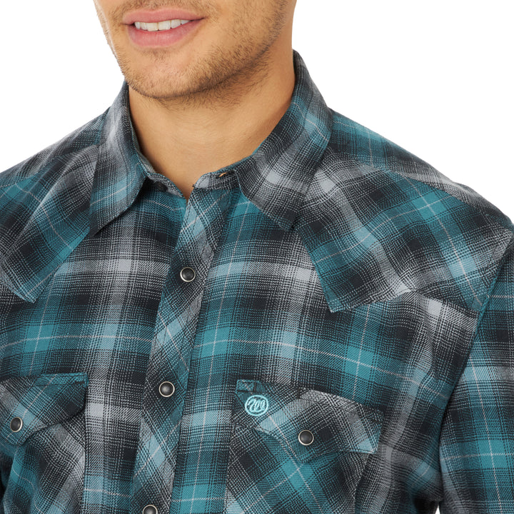 Wrangler Men's Retro Long Sleeve Flannel Snap Shirt-Black/Green
