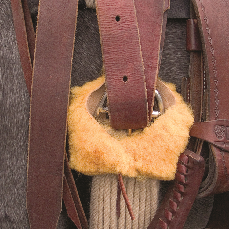 Cashel Ring Master Cinch Protector with Fleece Lining