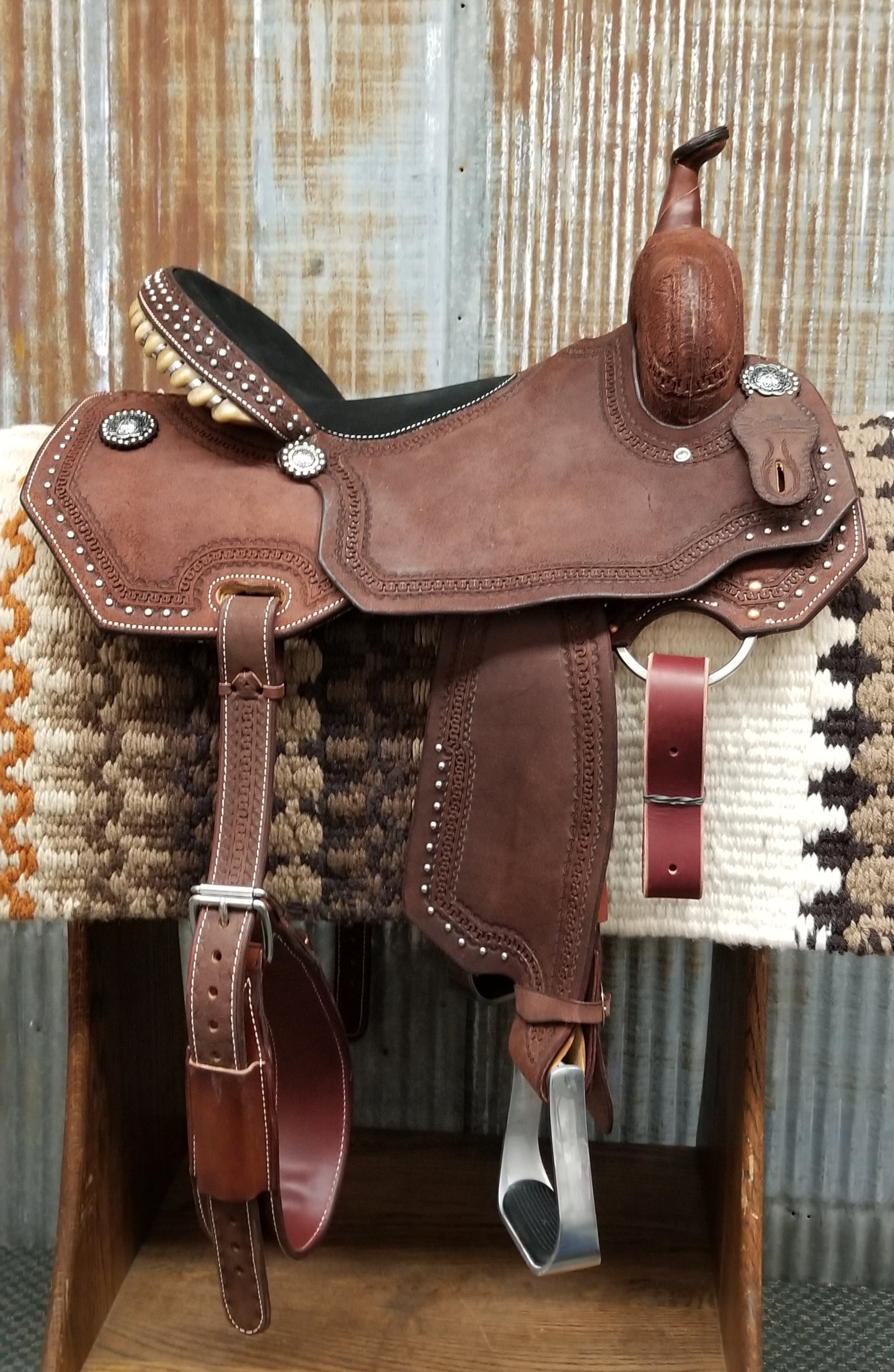 Scott Thomas Custom Chocolate Barrel Racer – West 20 Saddle Co.